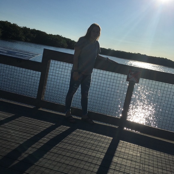 elyn_b